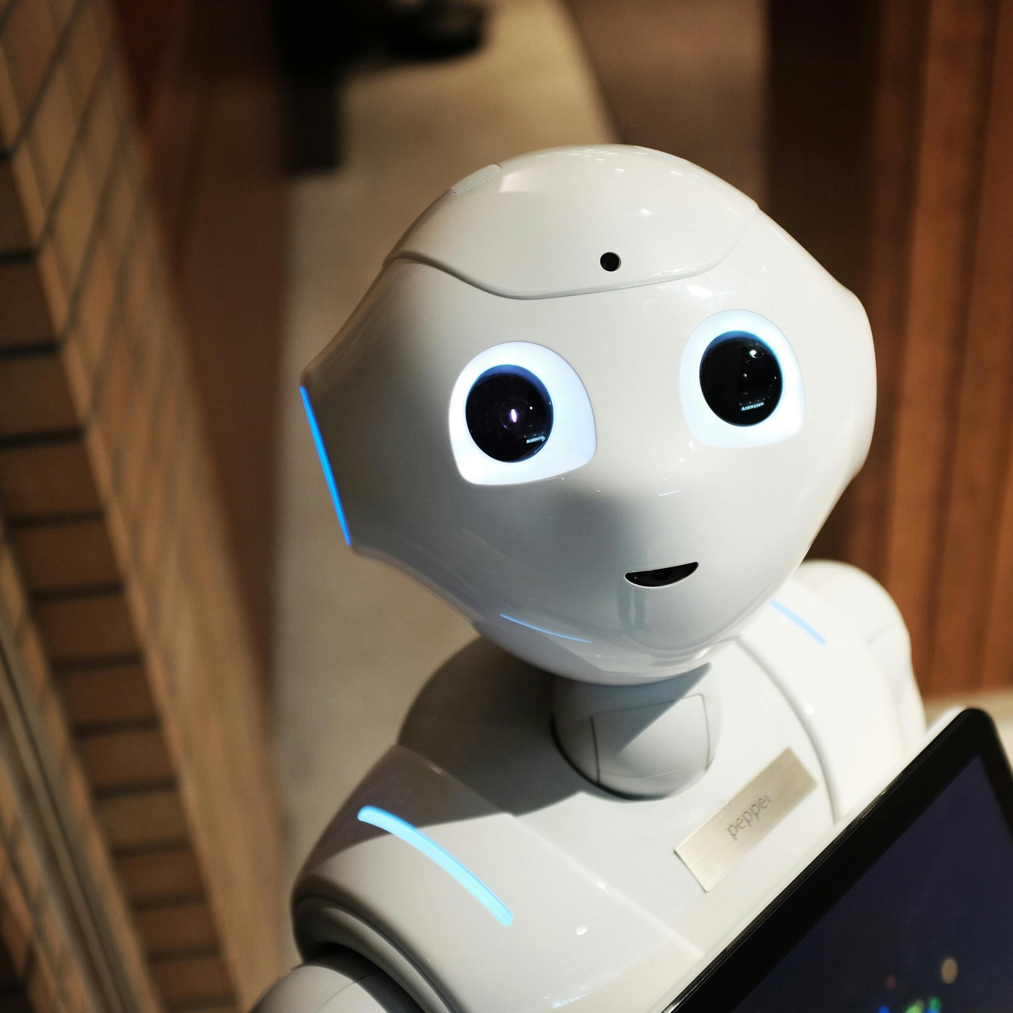 Finmo-Unveils-MO-AI-Game-Changing-Co-Pilot-for-Global-Finance-Teams